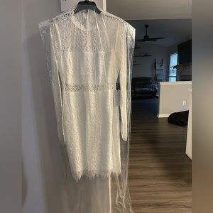 White lace lulu’s dress